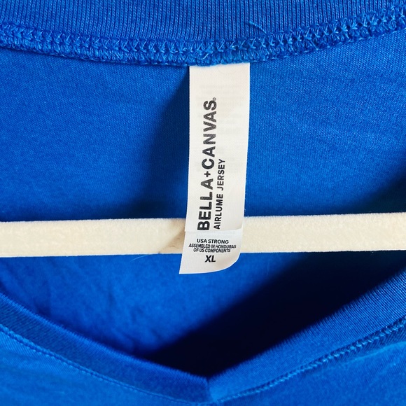 Disney’s Country Bear Jamboree Inspired V Neck Shirt - Picture 2 of 3